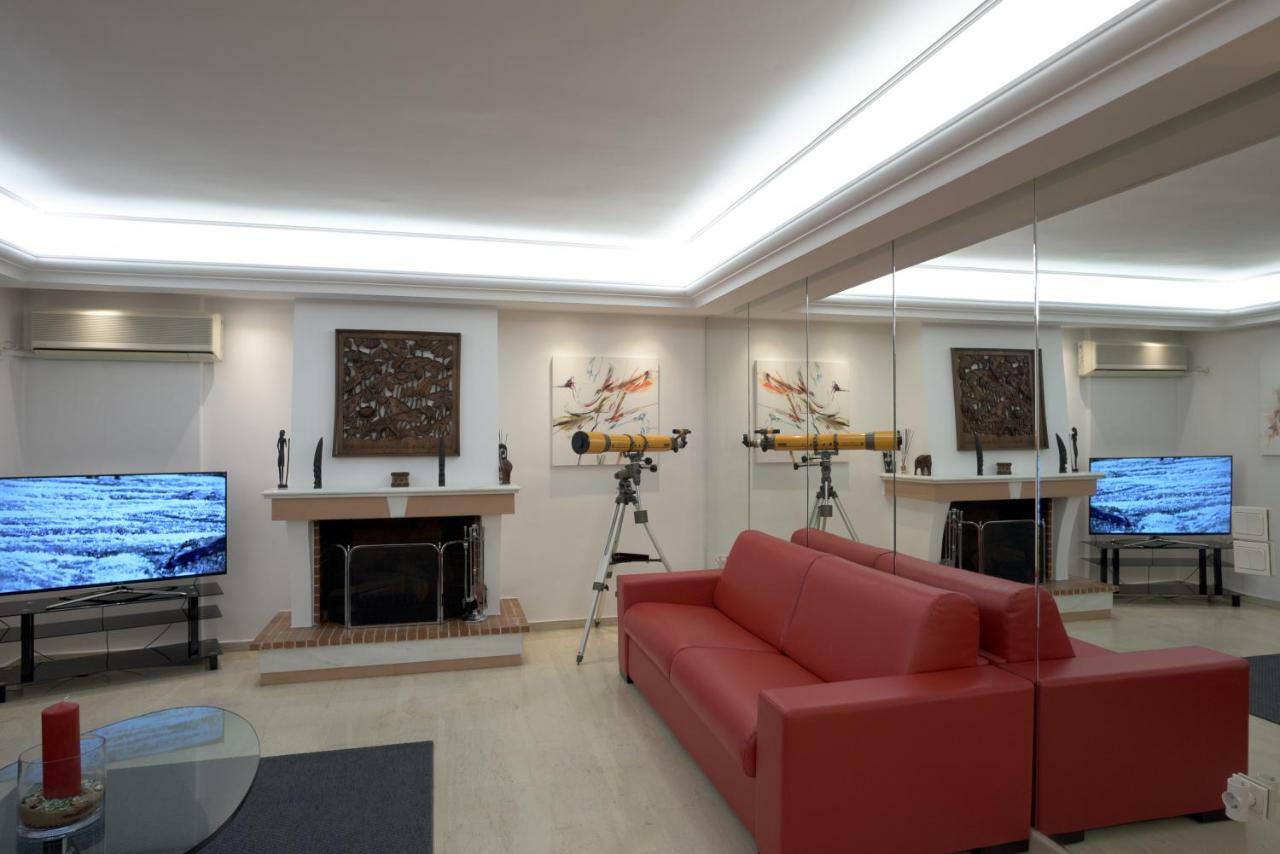 Urban Visions Appartamento Atene