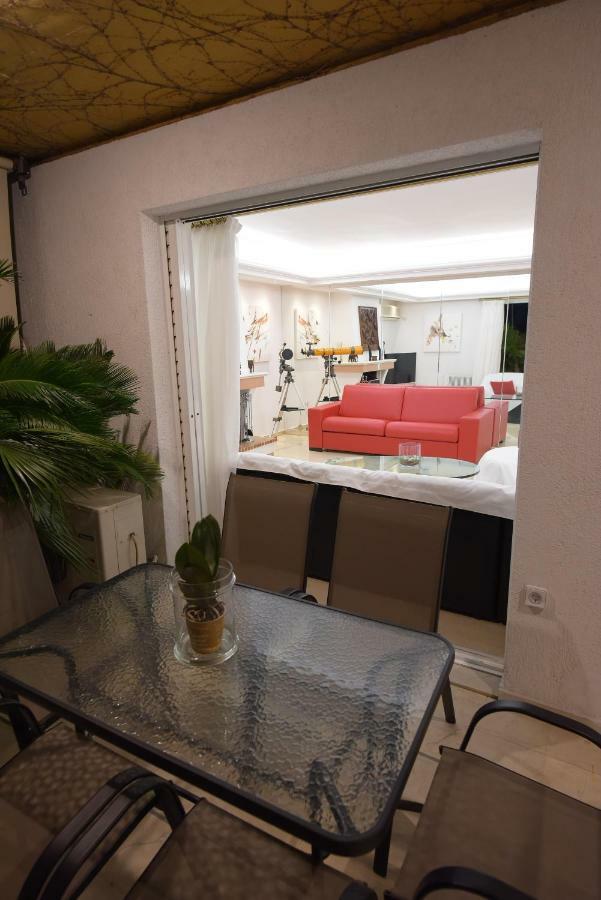 Apartament Urban Visions *